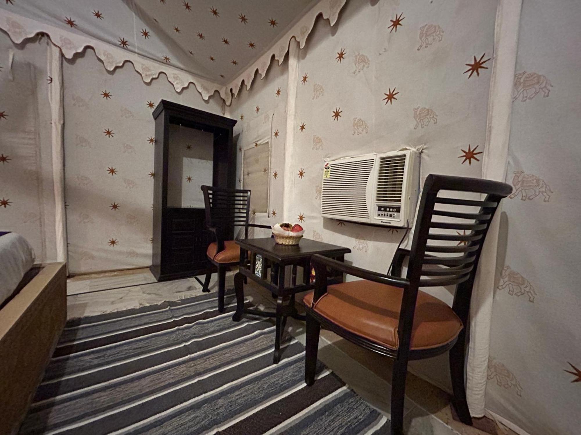 Sunny Desert Camp Kuri Екстер'єр фото