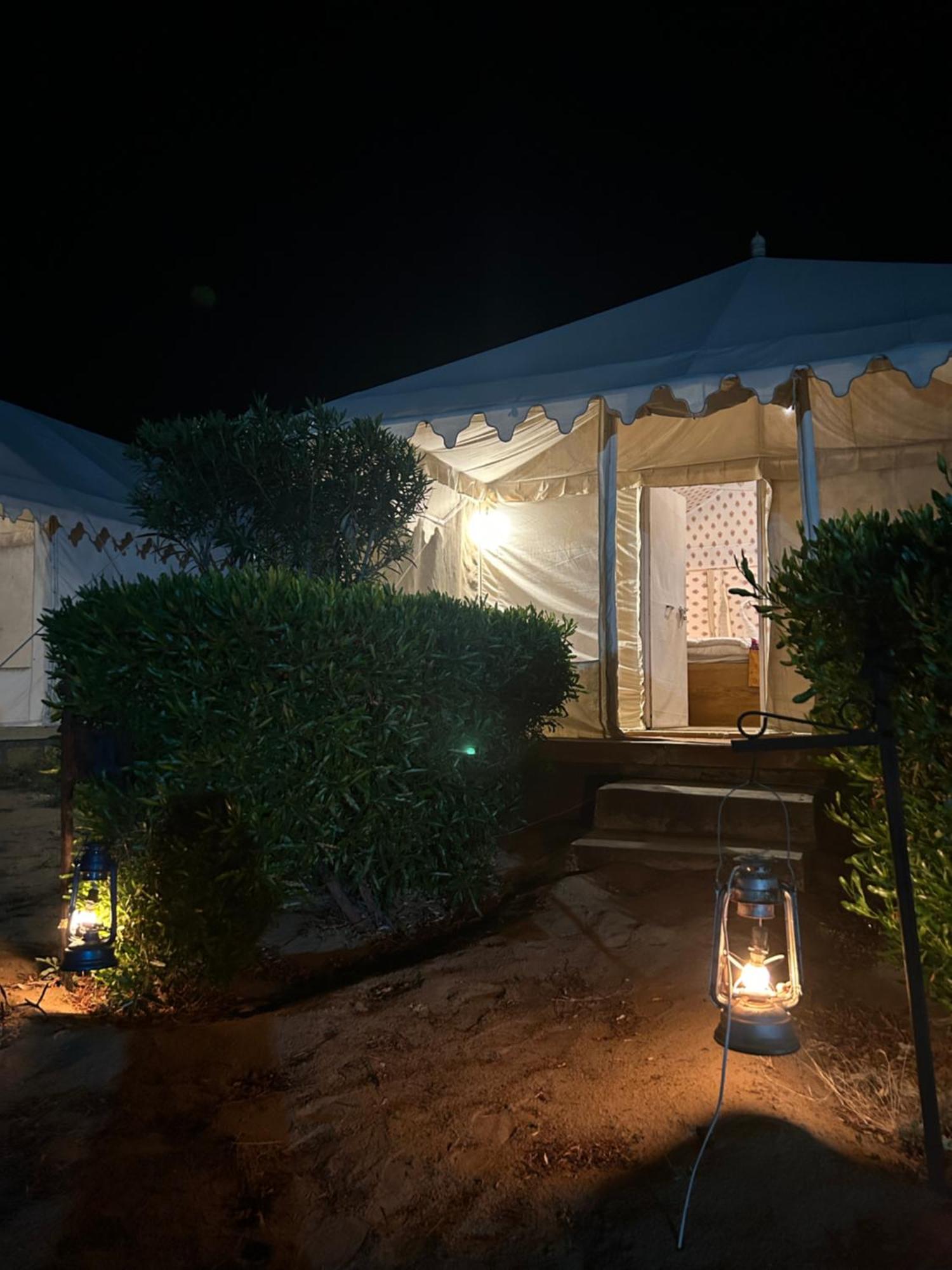 Sunny Desert Camp Kuri Екстер'єр фото