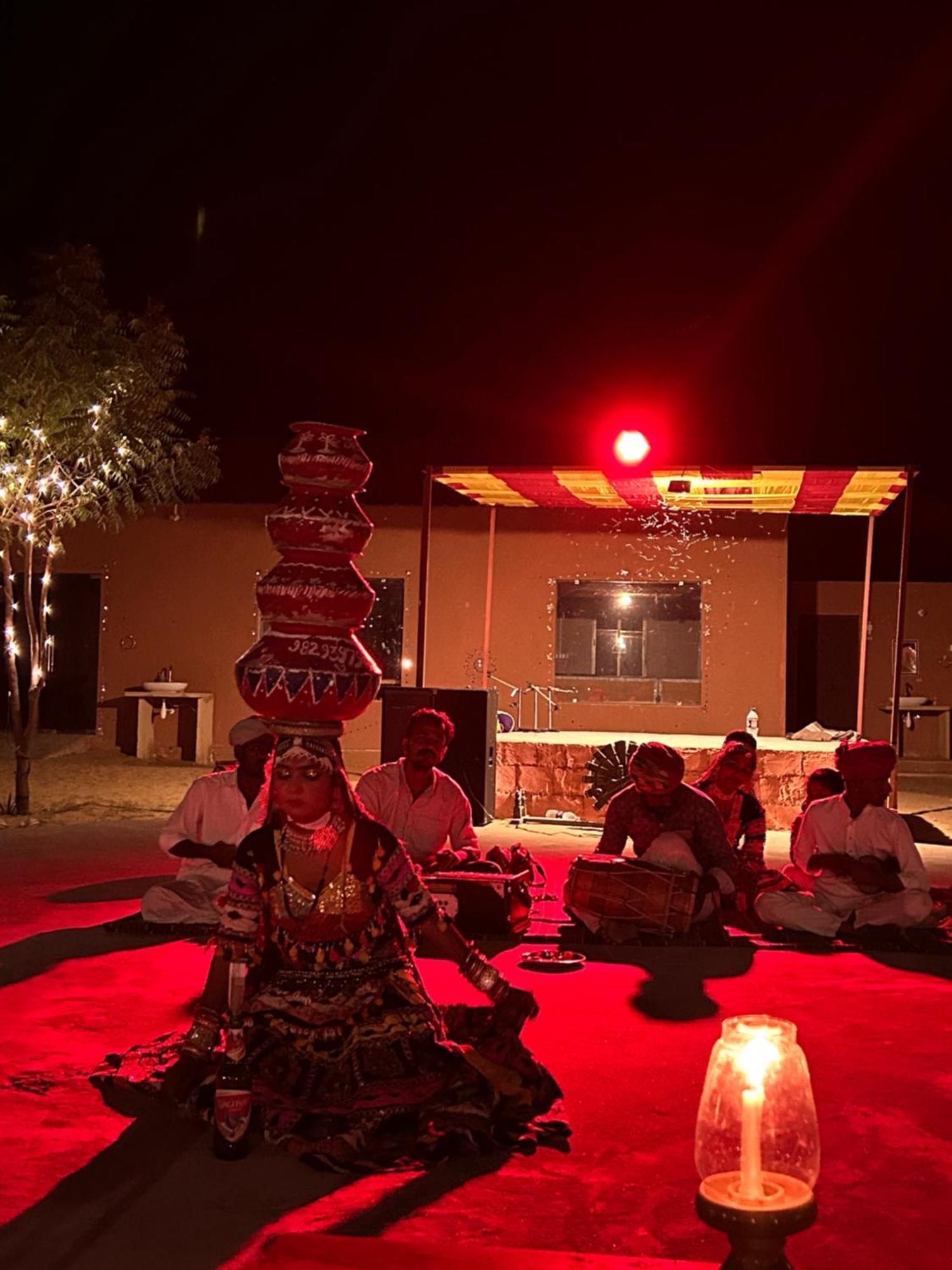 Sunny Desert Camp Kuri Екстер'єр фото