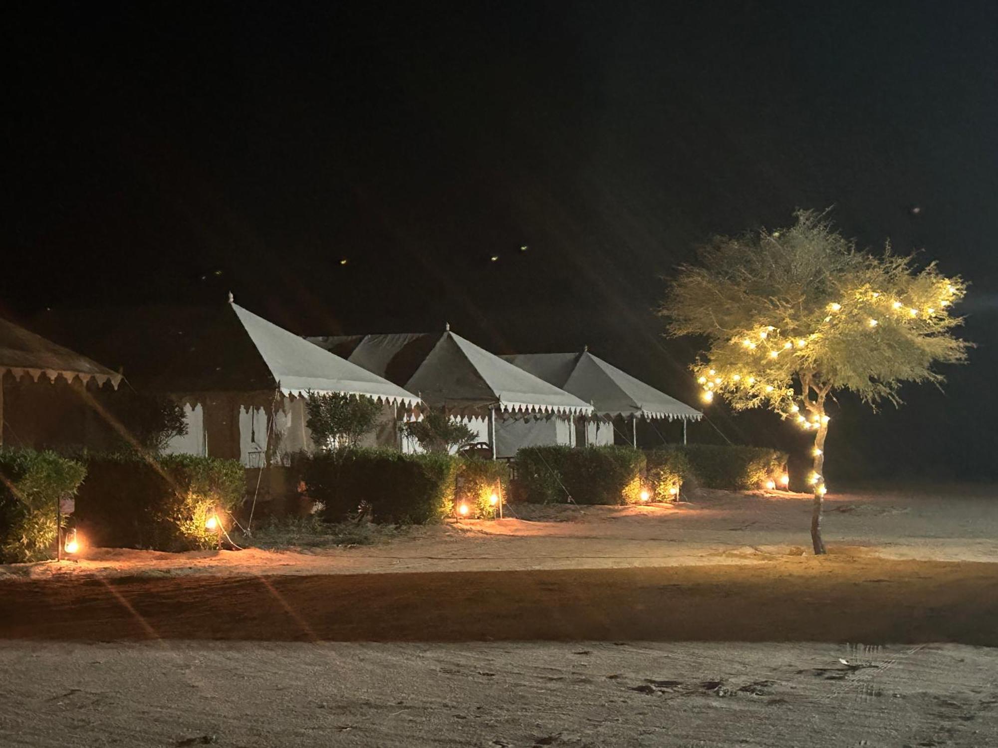 Sunny Desert Camp Kuri Екстер'єр фото